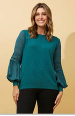 Load image into Gallery viewer, Georgette Detailed Sleeve - Emerald
